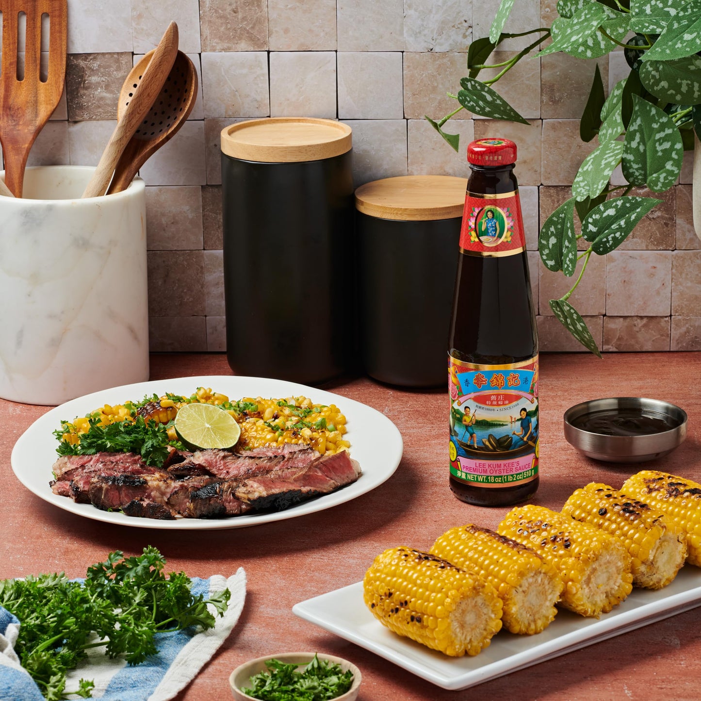 LEE KUM KEE PREMIUM OYSTER SAUCE 510G 李錦記 舊裝特級蠔油 510G 0157