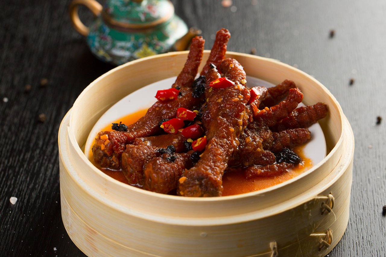 HONOR CHICKEN FEET IN BLACKBEAN SAUCE 400G X 24 PCS CASE 康樂 豉汁鳳爪 400G X 24 件 原箱 0106C